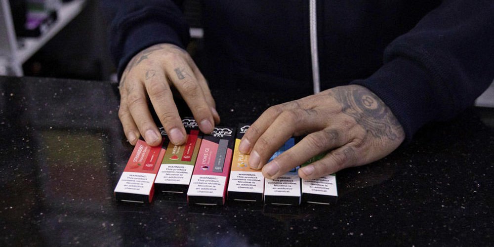 How To Use A Disposable Vape