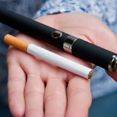 Vaping vs Smoking